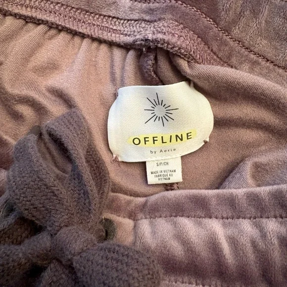 Offline by aerie Velvet Jogger Pants - Picture 3 of 7